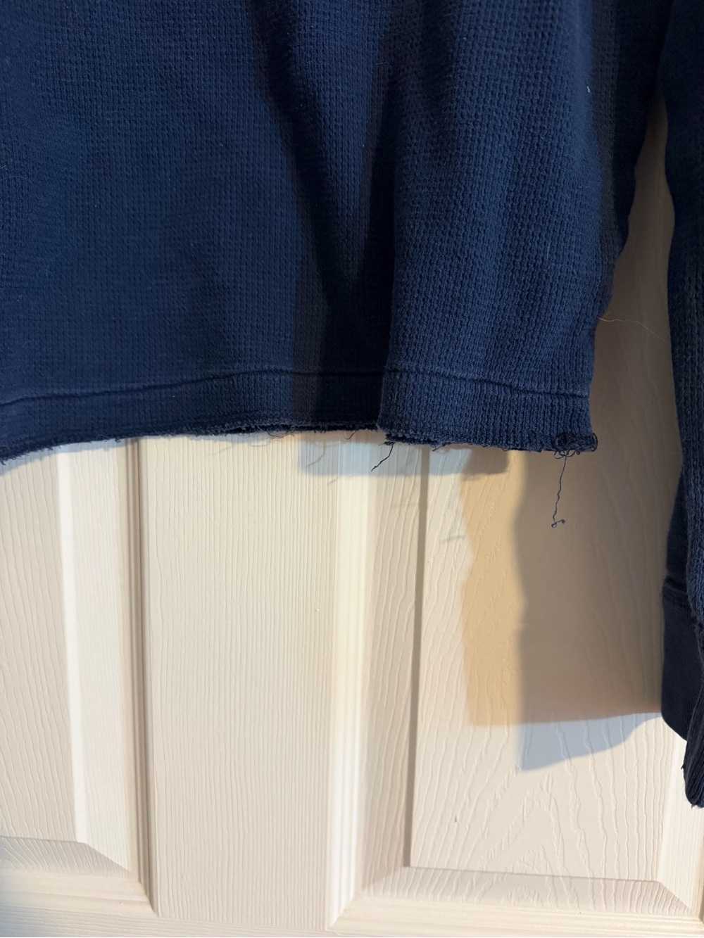 Aeropostale Y2K Distressed Thermal Long Sleeve - Picture 2 of 4